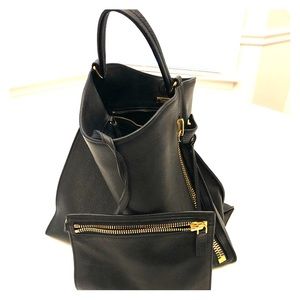Black Leather Tom Ford Medium Bag